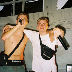 Listen to Ogen song with lyrics from Hemska