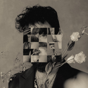 Dengarkan lagu Down On The Floor nyanyian Pattie dengan lirik