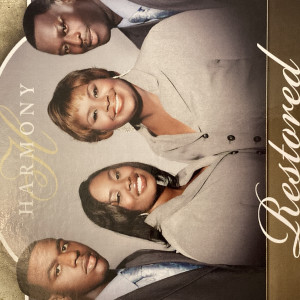 ดาวน์โหลดและฟังเพลง Praise His Name พร้อมเนื้อเพลงจาก Harmony