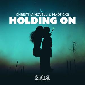 收聽Christina Novelli的Holding On (Explicit)歌詞歌曲