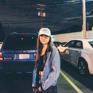 Dengarkan lagu San Francisco nyanyian Car dengan lirik