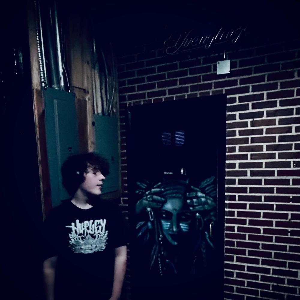smoke (feat. Chaynzi)