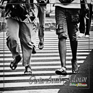 Dengarkan Cerita Anak Jalanan lagu dari Debu Jalanan Reggae dengan lirik