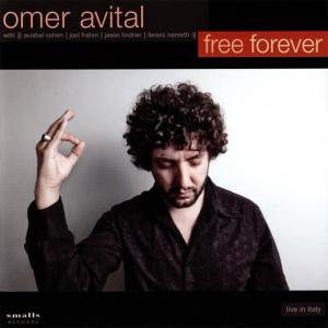 ดาวน์โหลดและฟังเพลง Trumpet Interlude พร้อมเนื้อเพลงจาก Avishai Cohen Trio