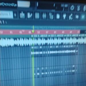 default playlist img