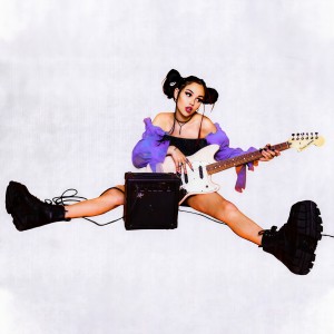 收聽Maggie Lindemann的Knife Under My Pillow歌詞歌曲