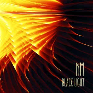 NM的专辑Black Light