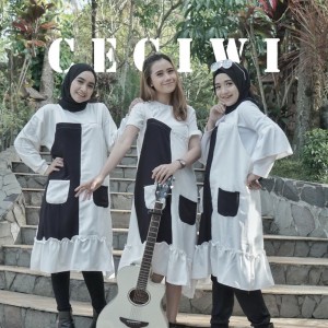 Listen to Kapok Di Larani song with lyrics from Ceciwi