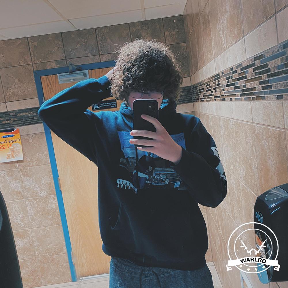 Molly (feat. PINKBLXXD) (Explicit)