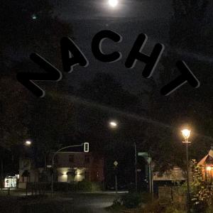 收聽hilarius的Nacht歌詞歌曲