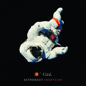 收听Angry5JaR的Earth Time歌词歌曲