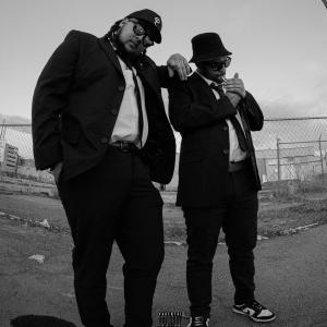 silly的專輯john belushi (feat. dmoe) [Explicit]