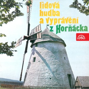 Dengarkan Cimbálová muzika souboru velička z velké nad veličkou lagu dari Jan Šácha dengan lirik