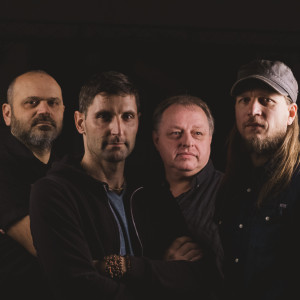 ดาวน์โหลดและฟังเพลง Parazit พร้อมเนื้อเพลงจาก Imperij