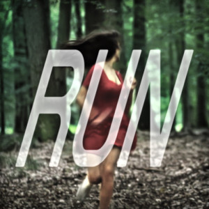 ดาวน์โหลดและฟังเพลง Run พร้อมเนื้อเพลงจาก Base 11