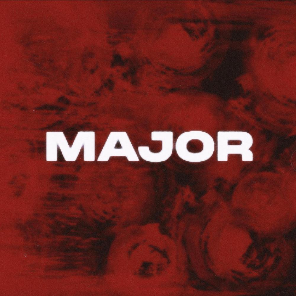 Major (feat. Phat)