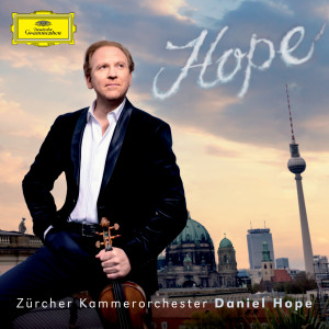 收聽Daniel Hope的IV. Die Nacht "Wie schön bist du" (Arr. Heinzel for Violin and Vocal Ensemble)歌詞歌曲