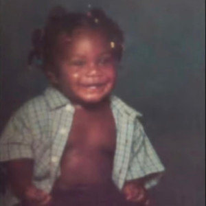 收聽PBWRLDD的DELORES (Explicit)歌詞歌曲