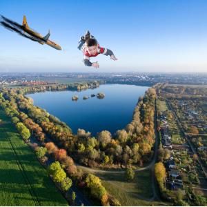 Dengarkan ich falle in den see oje oje lagu dari tiloth dengan lirik