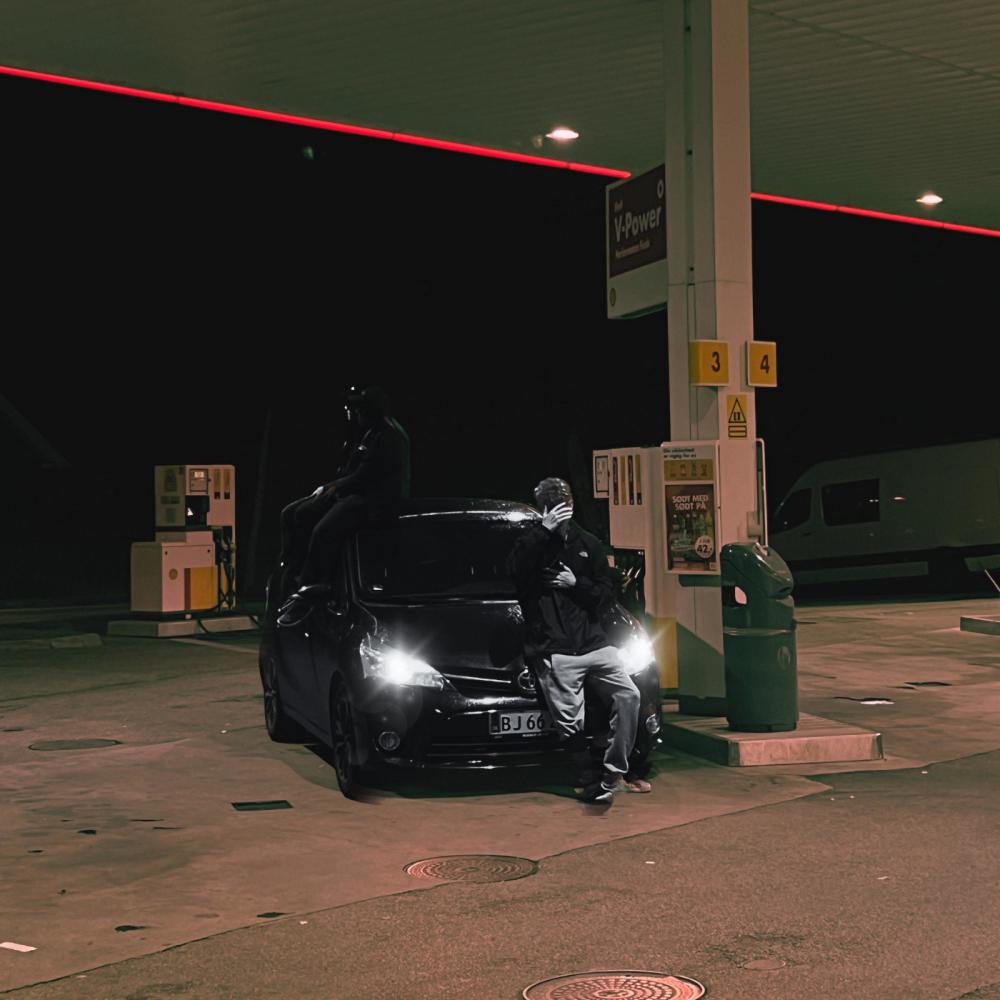 EVOLUTION (feat. qavle) (Explicit)