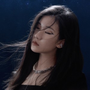 贾子叶 ดาวน์โหลดและฟังเพลงฮิตจาก 贾子叶