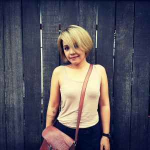 收聽ปอ Daotown的Panic歌詞歌曲