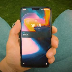 收聽VK的5:45 (feat. UDU & Cecilia)歌詞歌曲