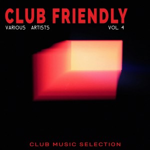 Dengarkan lagu Travelling in the Space (Disco House Mix) nyanyian Helia Cut dengan lirik