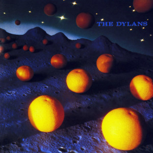 收听The Dylans的I Hope the Weather Stays Fine (Remix)歌词歌曲