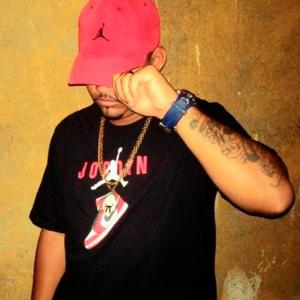 收听Mc Rf的O RATO TE PEGA FEROZ E O MANO RIQUINHO TE COME SELVAGEM (Explicit)歌词歌曲