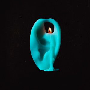 Listen to Play with Fire song with lyrics from CRaymak