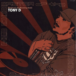ดาวน์โหลดและฟังเพลง Bust พร้อมเนื้อเพลงจาก Tony D.