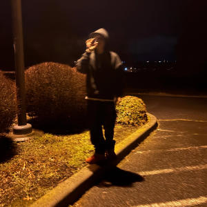 收聽HotBoiiPanic的Bouta bag (feat. Stackz) (Explicit)歌詞歌曲