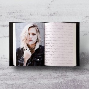 收聽Molly Kate Kestner的Compromise歌詞歌曲