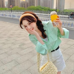 收聽巴扎黑的蝴蝶港 (抖音DJ完整原版)歌詞歌曲
