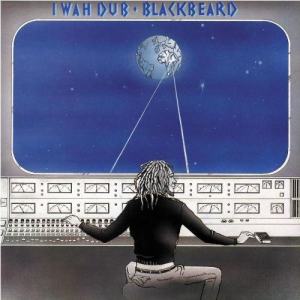 收聽Blackbeard的Binoculars (2003 Remaster) (2003 Digital Remaster)歌詞歌曲