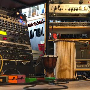 default playlist img