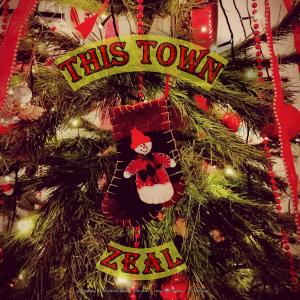 ดาวน์โหลดและฟังเพลง This Town พร้อมเนื้อเพลงจาก ZEAL