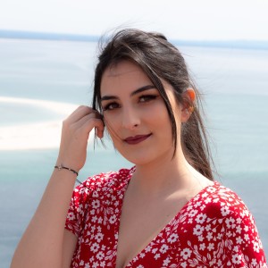 ดาวน์โหลดและฟังเพลง O Melhor Que Tenho em Mim พร้อมเนื้อเพลงจาก Bruna Guerreiro