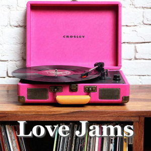 Dengarkan lagu Love Is Something That Leads You nyanyian Cissy Houston dengan lirik