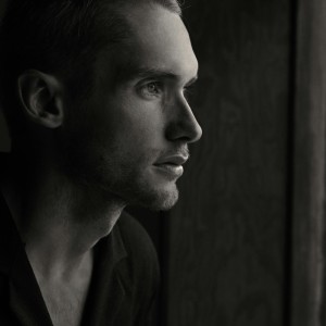 ดาวน์โหลดและฟังเพลง Pensamentos พร้อมเนื้อเพลงจาก Cleber Motta