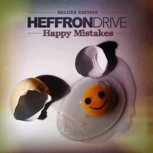 收听Heffron Drive的Happy Mistakes歌词歌曲