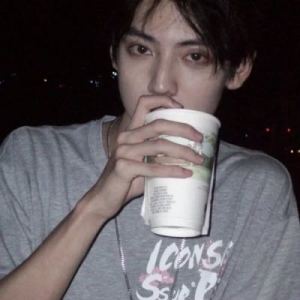 Album BABYDONTCRY (0.8x) from 超燃（0.8x）