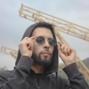 收聽Aymen Ghost的AntidoteX 2.0 (feat. Skorap) (Explicit)歌詞歌曲