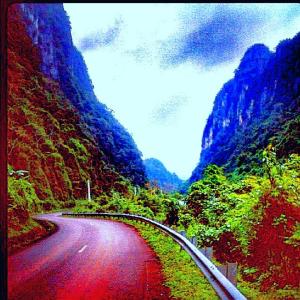 Listen to What to Say song with lyrics from Lundi