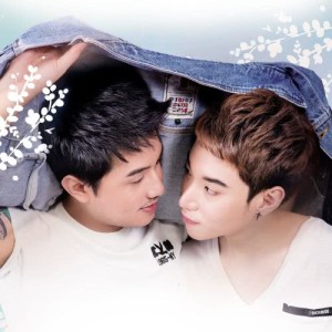收聽Pom & Aong的Kham Tob Tee Mai Kuay Roo歌詞歌曲