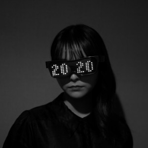 ดาวน์โหลดและฟังเพลง 2020 พร้อมเนื้อเพลงจาก Ami Sakaguchi
