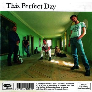 收聽This Perfect Day的Revolution歌詞歌曲