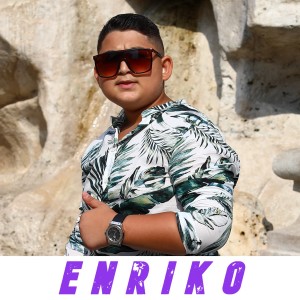 收聽Enriko的Egyveleg (Explicit)歌詞歌曲
