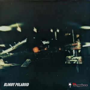 ดาวน์โหลดและฟังเพลง Bloody Polaroid (feat. King Cris) พร้อมเนื้อเพลงจาก Izaguirre